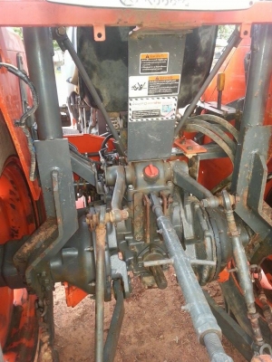 เพชรรุ่งเรืองแทรกเตอร์ ขาย L4508 พร้อมผานพรวน จัดส่งทั่วประเทศครับ