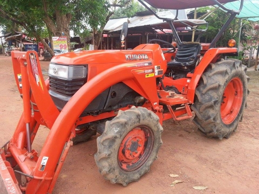 เพชรรุ่งเรืองแทรกเตอร์ ขาย L4508 พร้อมผานพรวน จัดส่งทั่วประเทศครับ