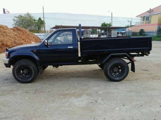 LN85 4X4  หัวเดี่ยวกะบะลอย  ไฟหน้า ไฟท้าย LED สแตนเลส เครื่อง 2L turbo D ตัวนอกแท้  ทำสีใหม่แยกชิ้นทั้งคัน ทะเบียนไม่ขาด  ทำเสร็จไม่ค่อยได้ใช้งาน