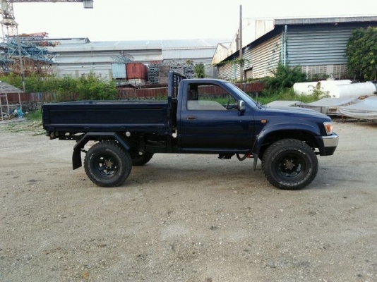 LN85 4X4  หัวเดี่ยวกะบะลอย  ไฟหน้า ไฟท้าย LED สแตนเลส เครื่อง 2L turbo D ตัวนอกแท้  ทำสีใหม่แยกชิ้นทั้งคัน ทะเบียนไม่ขาด  ทำเสร็จไม่ค่อยได้ใช้งาน