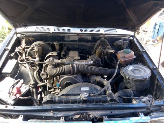 LN85 4X4  หัวเดี่ยวกะบะลอย  ไฟหน้า ไฟท้าย LED สแตนเลส เครื่อง 2L turbo D ตัวนอกแท้  ทำสีใหม่แยกชิ้นทั้งคัน ทะเบียนไม่ขาด  ทำเสร็จไม่ค่อยได้ใช้งาน