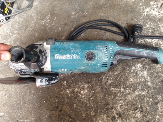 ขายหินเจียร makita GA7020 ขนาด 7" ของแท้ สภาพสวย วิ่งนิ่ม พร้อมใช้งาน