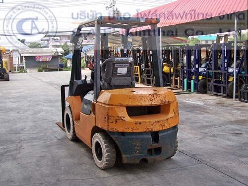 ขายรถ โฟล์คลิฟท์ TOYOTA รุ่น 7-FD25