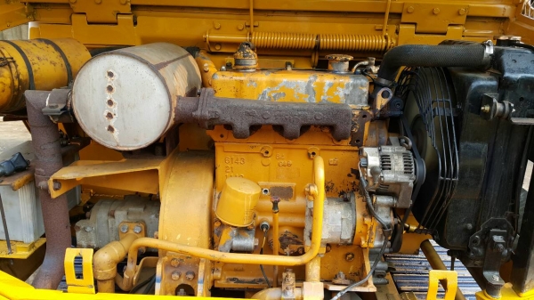 ขาย รถขุด KOMATSU รุ่น PC40-3- มือสองญี่ปุ่น แทร็กเหล็ก สลักแน่นทั้งคัน อะไหล่หาง่าย สนใจ ติดต่อ มือถือ/LINE ID :0818753444 ขาย รถขุด KOMATSU รุ่น PC40-3- มือสองญี่ปุ่น แทร็กเหล็ก สลักแน่นทั้งคัน อะไหล่หาง่าย สนใจ ติดต่อ มือถือ/LINE ID :0818753444