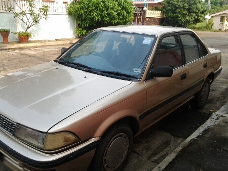 ขายรถยนต์ ปี91 โตโยต้า โคโรล่า รุ่นโดเรม่อน เครื่อง1600cc.คาบิว เกียร์ธรรมดา พวงมาลัยเพาเวอร์ แอร์ เครื่องดี ช่วงล่างดี รถสีสวย ขายถูกๆ