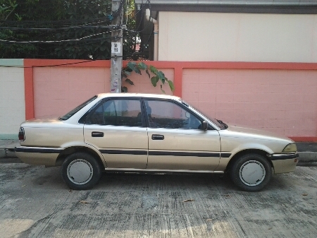 ขายรถยนต์ ปี91 โตโยต้า โคโรล่า รุ่นโดเรม่อน เครื่อง1600cc.คาบิว เกียร์ธรรมดา พวงมาลัยเพาเวอร์ แอร์ เครื่องดี ช่วงล่างดี รถสีสวย ขายถูกๆ