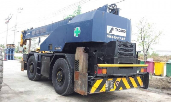 TR200M-4 # 521359 : รถเครน Tadano นำเข้าจากญี่ปุ่นค่ะ T. กุ้ง:0813062283