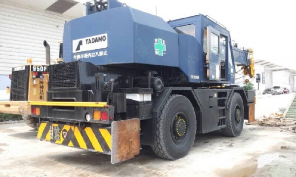 TR200M-4 # 521359 : รถเครน Tadano นำเข้าจากญี่ปุ่นค่ะ T. กุ้ง:0813062283