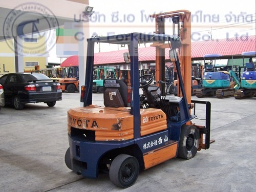 ขายรถ โฟล์คลิฟท์ TOYOTA รุ่น 5-FD20