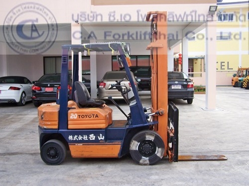 ขายรถ โฟล์คลิฟท์ TOYOTA รุ่น 5-FD20
