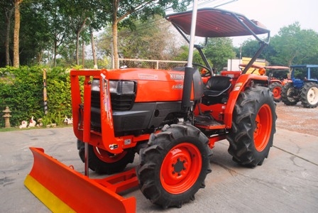 ขายรถไถKubota L4508DI (4WD) พร้อมใบมีดหน้า