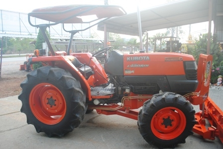 ขายรถไถKubota L4508DI (4WD) พร้อมใบมีดหน้า