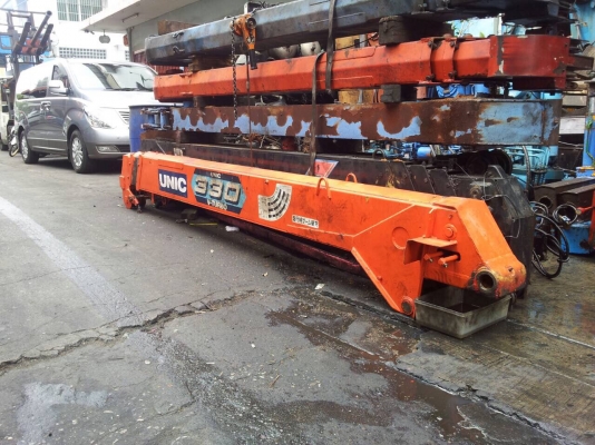 ขายเครน ยูนิค  330 วีเทอร์โบ เครน 3 ตัน 3 ปลอก เครนมือสองสภาพดีจากญี่ปุ่น