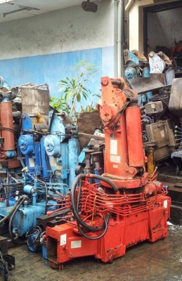 ขายเครน ยูนิค  330 วีเทอร์โบ เครน 3 ตัน 3 ปลอก เครนมือสองสภาพดีจากญี่ปุ่น