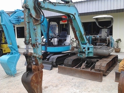 ขายถูก KOBElCO SK30 SR