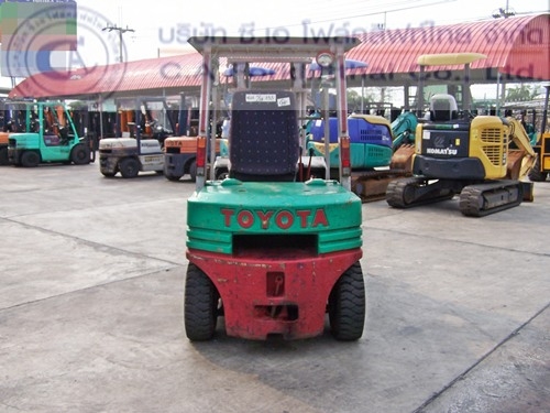 ขายรถ โฟล์คลิฟท์ TOYOTA รุ่น 5-FGL25
