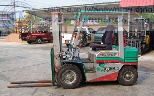ขายรถ โฟล์คลิฟท์ TOYOTA รุ่น 5-FGL25