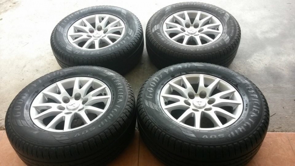 แม็กปาเจโร่ พร้อมยาง สวยๆ