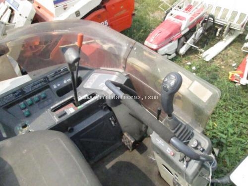 รถเกี่ยวข้าวนั่งขับ   MITSUBISHI     MC320G    รหัสสินค้า : 80802326  หรือเพิ่มเติมไดที่ www.nihonmono.com