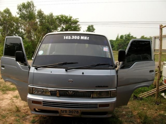 ต้องการขายรถตู้ Nissan urvan