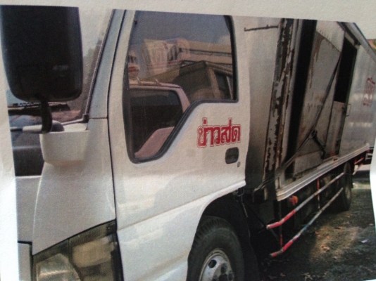 ขายรถ 6 ล้อ อีซูซุ NQR ปี 2549 เครื่อง 150 แรง ตู้ยาว 5.50 เมตร