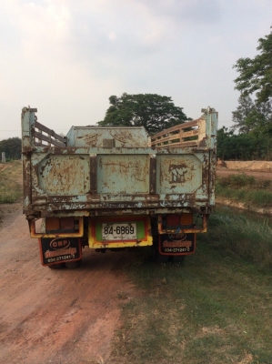 ISUZU6ล้อ ROCKYดั้ม (FRR ) ครัทชีสวยจัด เครื่อง175แรง พวงมาลัยเพาเวอ เบรคจิ๊ฟี่ ยาง 825ขอบ16 (ภาษีไม่ขาด) ขาย 475,000 บาท