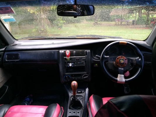 TOYOTA CORONA 1.6 GLi เกียร์ธรรมดา ติดแก๊ส LPG TOYOTA CORONA 1.6 GLi เกียร์ธรรมดา ติดแก๊ส LPG