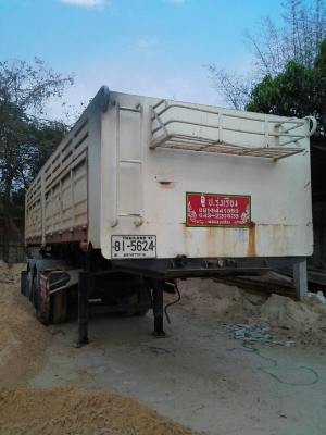 ขายหางเซมิดั้ม ป รุ่งเรื่อง 2 เพลาปี 53 ยาว 8 เมตร สวยเดิมๆสภาพพร้อมใซ้ยางดีคัสซีสวยทะเบียนเต็ม