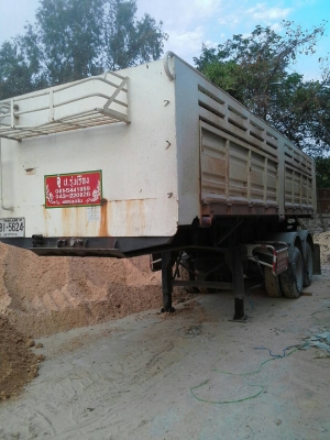 ขายหางเซมิดั้ม ป รุ่งเรื่อง 2 เพลาปี 53 ยาว 8 เมตร สวยเดิมๆสภาพพร้อมใซ้ยางดีคัสซีสวยทะเบียนเต็ม