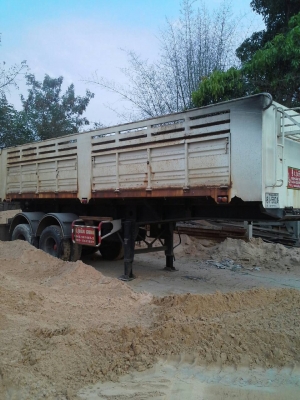 ขายหางเซมิดั้ม ป รุ่งเรื่อง 2 เพลาปี 53 ยาว 8 เมตร สวยเดิมๆสภาพพร้อมใซ้ยางดีคัสซีสวยทะเบียนเต็ม