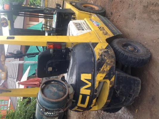 ขายรถยก 2 ตัน บินซิน ติดเเก๊ซเเล้ว ขายรถยก 2 ตัน บินซิน ติดเเก๊ซเเล้ว