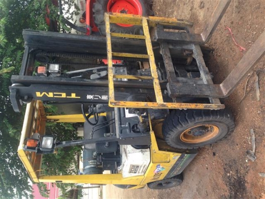 ขายรถยก 2 ตัน บินซิน ติดเเก๊ซเเล้ว ขายรถยก 2 ตัน บินซิน ติดเเก๊ซเเล้ว