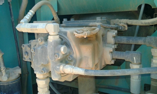 รถแบคโฮ KOBELCO SK - 140 ( ซูปเปอร์ X / รถทำงาน 6,600 ชม. ) สนใจติดต่อ 081 - 6079515 รถแบคโฮ KOBELCO SK - 140 ( ซูปเปอร์ X / รถทำงาน 6,600 ชม. ) สนใจติดต่อ 081 - 6079515