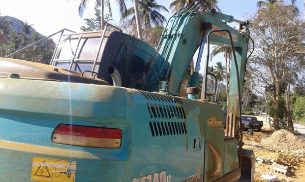 รถแบคโฮ KOBELCO SK - 140 ( ซูปเปอร์ X / รถทำงาน 6,600 ชม. ) สนใจติดต่อ 081 - 6079515 รถแบคโฮ KOBELCO SK - 140 ( ซูปเปอร์ X / รถทำงาน 6,600 ชม. ) สนใจติดต่อ 081 - 6079515