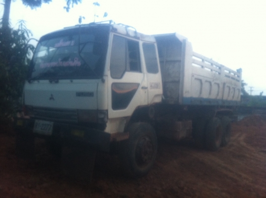 ขายด่วนรภสิบล้อFN527MAดั้มเครือง195แรงม้าราคาถูกสุด