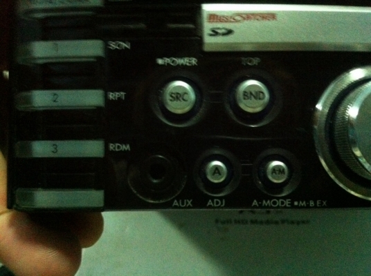Clarion DFZ665MC 24Bit SD CARD MP3 CD AUX 1ปรีเอ้า ระบบREC อัดลงเครื่อง ไฟเปลี่ยนได้ มือ2 ญี่ปุ่น Clarion DFZ665MC 24Bit SD CARD MP3 CD AUX 1ปรีเอ้า ระบบREC อัดลงเครื่อง ไฟเปลี่ยนได้ มือ2 ญี่ปุ่น