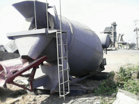 ขายด่วนรถโม้ปูน6คิวโม้ตรงปั้มสภาพดีมากโม้ตรงทําใหม่พร้อมใช้