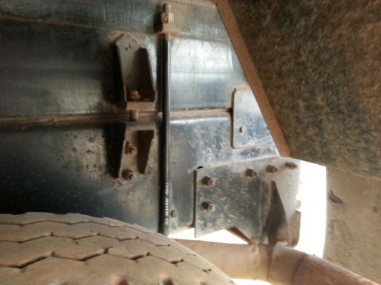 รถอีซูซุ 10 ล้อดั้ม FXZ 360 แรงม้า. ปี 52 - ปี 53.   ( ขายแม่ , ลูก. )   ( * ขายคู่. )   ( รถวิ่ง 4xx,xxx กว่า กม. - รถวิ่ง 3xx,xxx กว่า กม.  )    สนใจติดต่อ  081 - 6079515