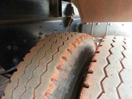 รถอีซูซุ 10 ล้อดั้ม FXZ 360 แรงม้า. ปี 52 - ปี 53.   ( ขายแม่ , ลูก. )   ( * ขายคู่. )   ( รถวิ่ง 4xx,xxx กว่า กม. - รถวิ่ง 3xx,xxx กว่า กม.  )    สนใจติดต่อ  081 - 6079515