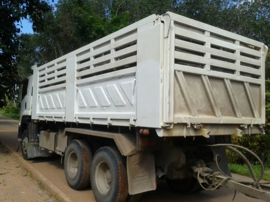 รถอีซูซุ 10 ล้อดั้ม FXZ 360 แรงม้า. ปี 52 - ปี 53.   ( ขายแม่ , ลูก. )   ( * ขายคู่. )   ( รถวิ่ง 4xx,xxx กว่า กม. - รถวิ่ง 3xx,xxx กว่า กม.  )    สนใจติดต่อ  081 - 6079515