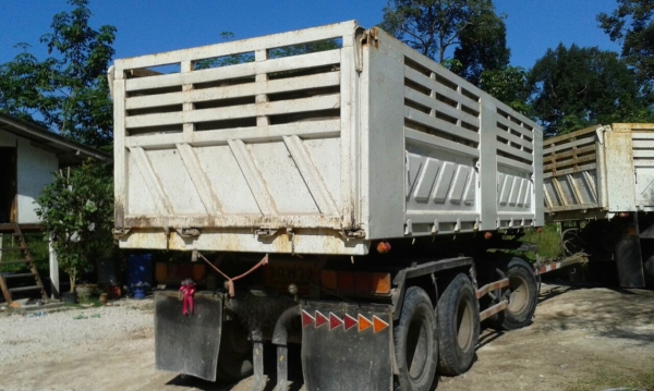 รถอีซูซุ 10 ล้อดั้ม FXZ 360 แรงม้า. ปี 52 - ปี 53.   ( ขายแม่ , ลูก. )   ( * ขายคู่. )   ( รถวิ่ง 4xx,xxx กว่า กม. - รถวิ่ง 3xx,xxx กว่า กม.  )    สนใจติดต่อ  081 - 6079515