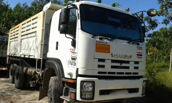 รถอีซูซุ 10 ล้อดั้ม FXZ 360 แรงม้า. ปี 52 - ปี 53.   ( ขายแม่ , ลูก. )   ( * ขายคู่. )   ( รถวิ่ง 4xx,xxx กว่า กม. - รถวิ่ง 3xx,xxx กว่า กม.  )    สนใจติดต่อ  081 - 6079515