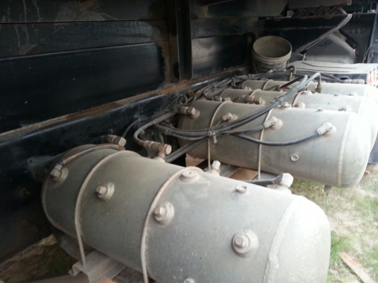 รถอีซูซุ 10 ล้อดั้ม FXZ 360 แรงม้า. ปี 52 - ปี 53.   ( ขายแม่ , ลูก. )   ( * ขายคู่. )   ( รถวิ่ง 4xx,xxx กว่า กม. - รถวิ่ง 3xx,xxx กว่า กม.  )    สนใจติดต่อ  081 - 6079515