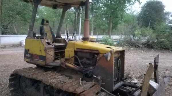 ขายด่วน รถแทรคเตอร์ d 20 - 6