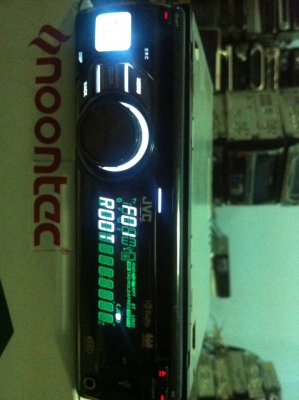 JVC KD-A605 24ฺBit USB MP3 CD FMไทย AUX 1ปรีเอ้า ไฟหน้าจอ29สี คุมกล่องCD มือ2 ญี่ปุ่น