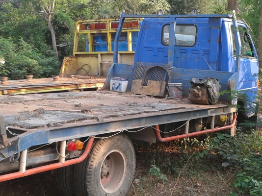 ขายรถเทนเลอร์ 6 ล้อ