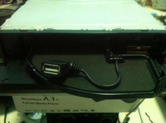 SONY DSX-S210X 24Bit 4V USB IPOD FMไทย AUX ช่องใส่IPOD กราฟฟิกหน้าจอ 3ปรีเอ้า คุมกล่องCD มือ2 ญี่ปุ่น