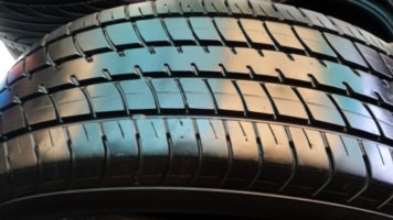 ขายยาง185/60/15 ยาง DUNLOP SP SPORT  2030 ปี 13 ( 4เส้น )