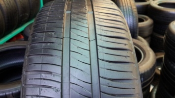 ขายยาง185/55/15 ยางMICHELIN  ENEREY  XM2  ปี 13   (1ชุด )