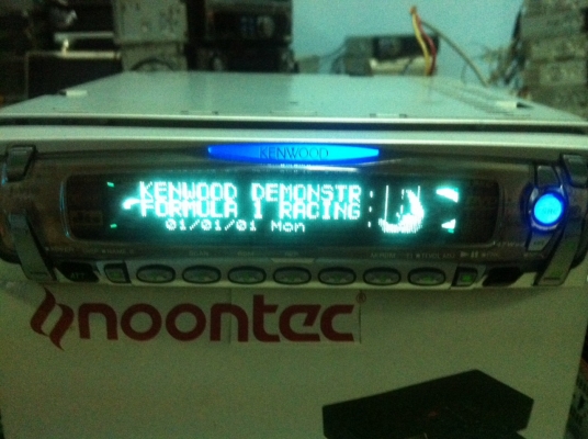 KENWOOD F-VD9 24Bit 4V DVD VCD CD AUX 1VEDIO 3ปรีเอ้า กราฟฟิก คุมกล่องCD มือ2 ญี่ปุ่น